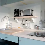 Ternes 1 Bedroom